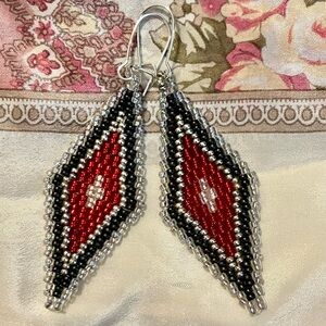 HAND CRAFTED BEADED EARRINGS *NEW *JAPANESE GLASS BEADS *LIGHTWEIGHT